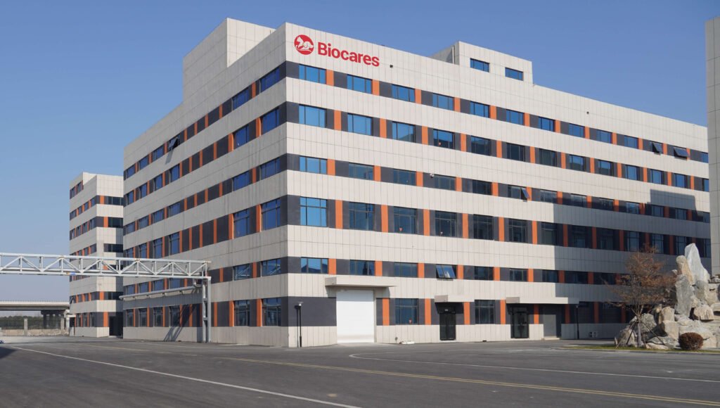 biocares pet food and tretas supplier